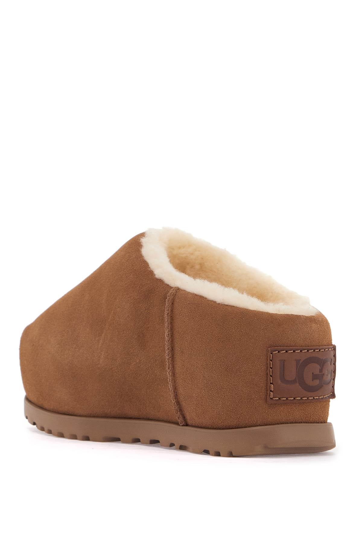 UGG pumped slide sand