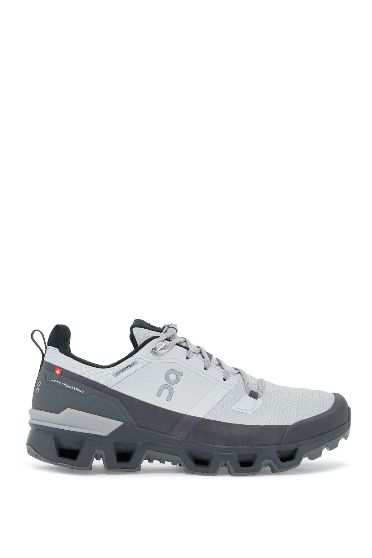 ON waterproof cloudwander trekking