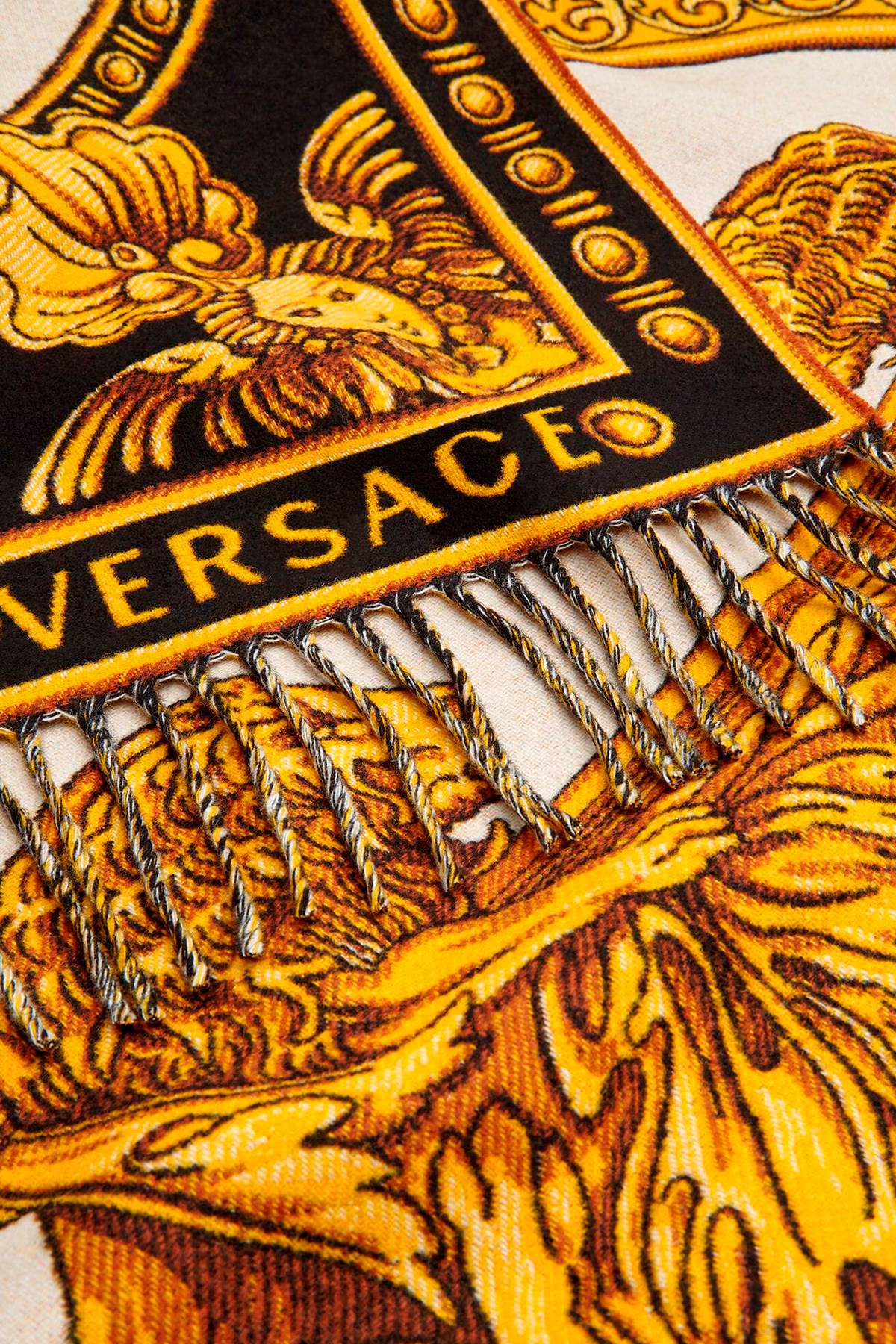 VERSACE 'la coupe des dieux' plaid